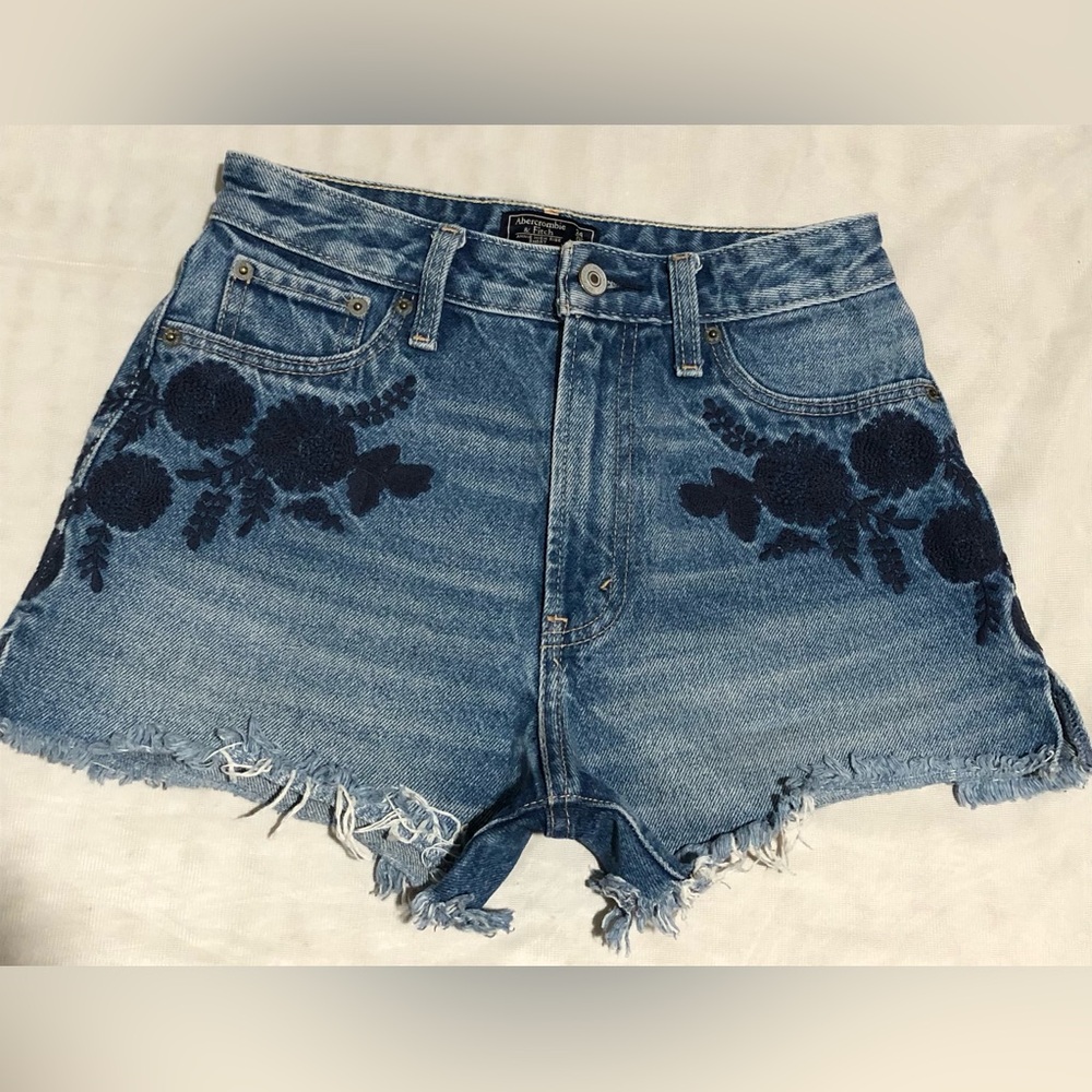 Abercrombie & Fitch High Rise Shorts